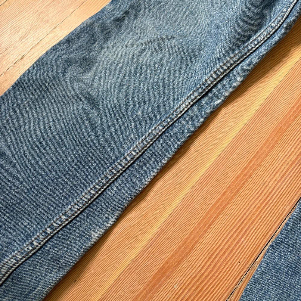 Vintage Levi’s 501 Blue Jeans Raw Hem - Picture 15 of 16